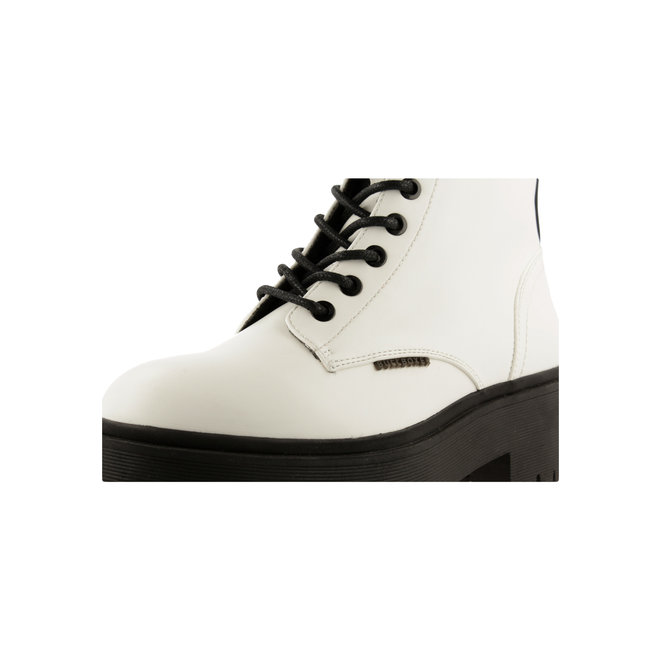 Boots White 129500F6S_WHWHTD