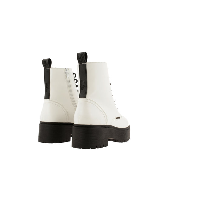 Boots White 129500F6S_WHWHTD