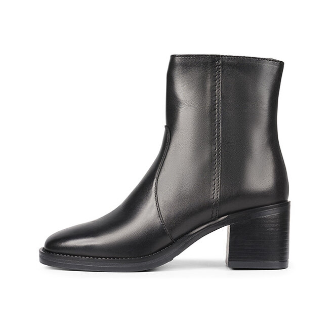 Classic boots Black 663502E6L_BLCKTD