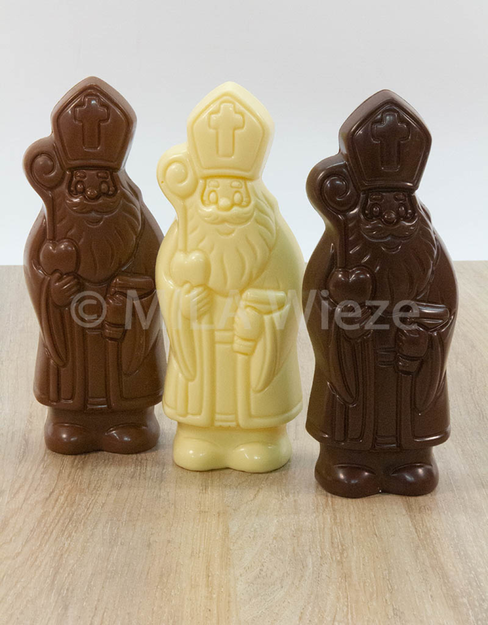 Lachende sint - 50 gr - 12 cm -melk-, witte en fondant chocolade
