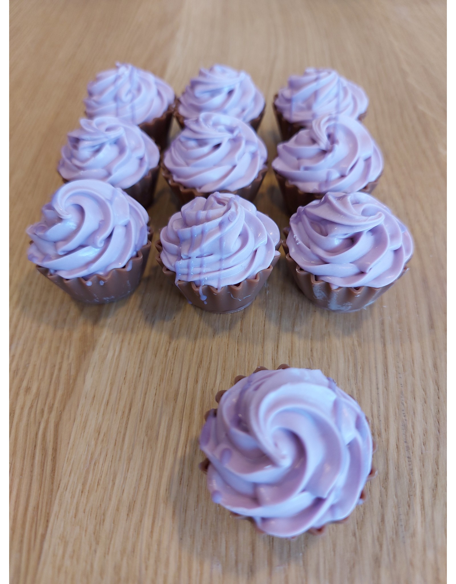 ickx Cup cake pralines Woudvruchten ganache
