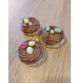 paaspraline - praliné nestjes - 5 stuks