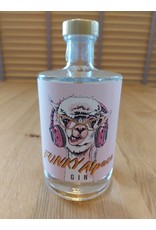 MILA GIN 500 ml met crostino en dipje