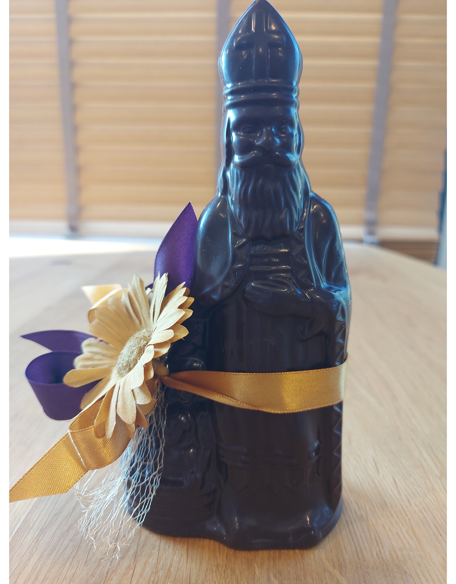 Sint - 125 gr - 20 cm - melk-, witte en fondant chocolade - luxe versiering