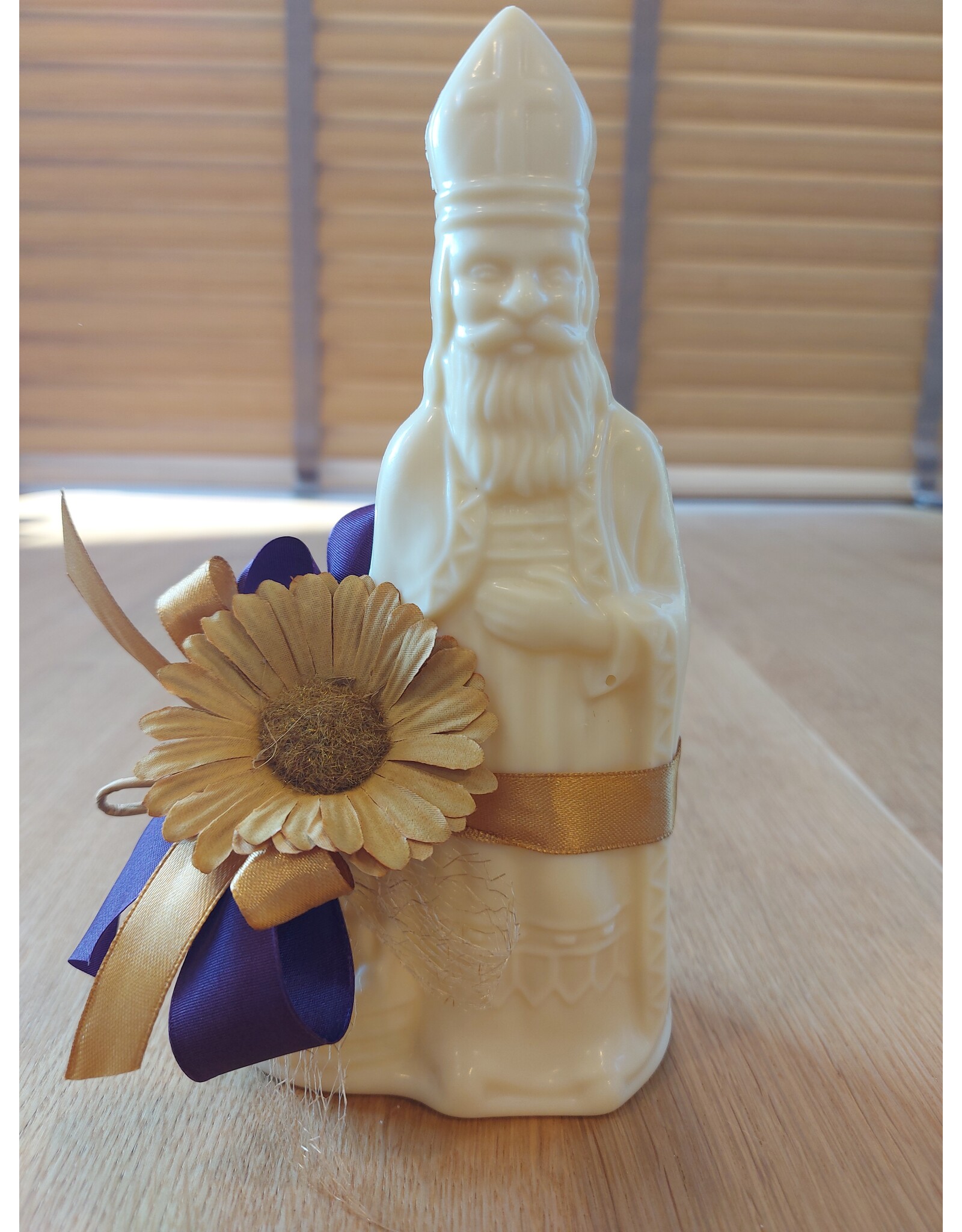 Sint - 125 gr - 20 cm - melk-, witte en fondant chocolade - luxe versiering