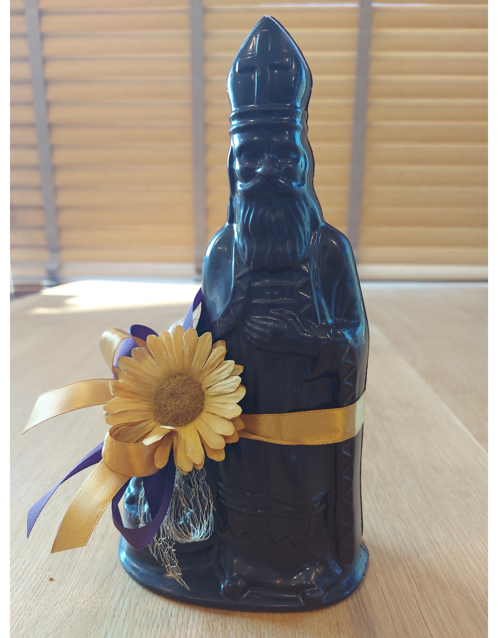 Sint - 250 gr - 25 cm - melk-, witte en fondant chocolade - luxe versiering