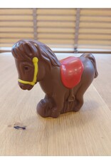 Ponny met rood zadel - deco melk chocolade 13 cm