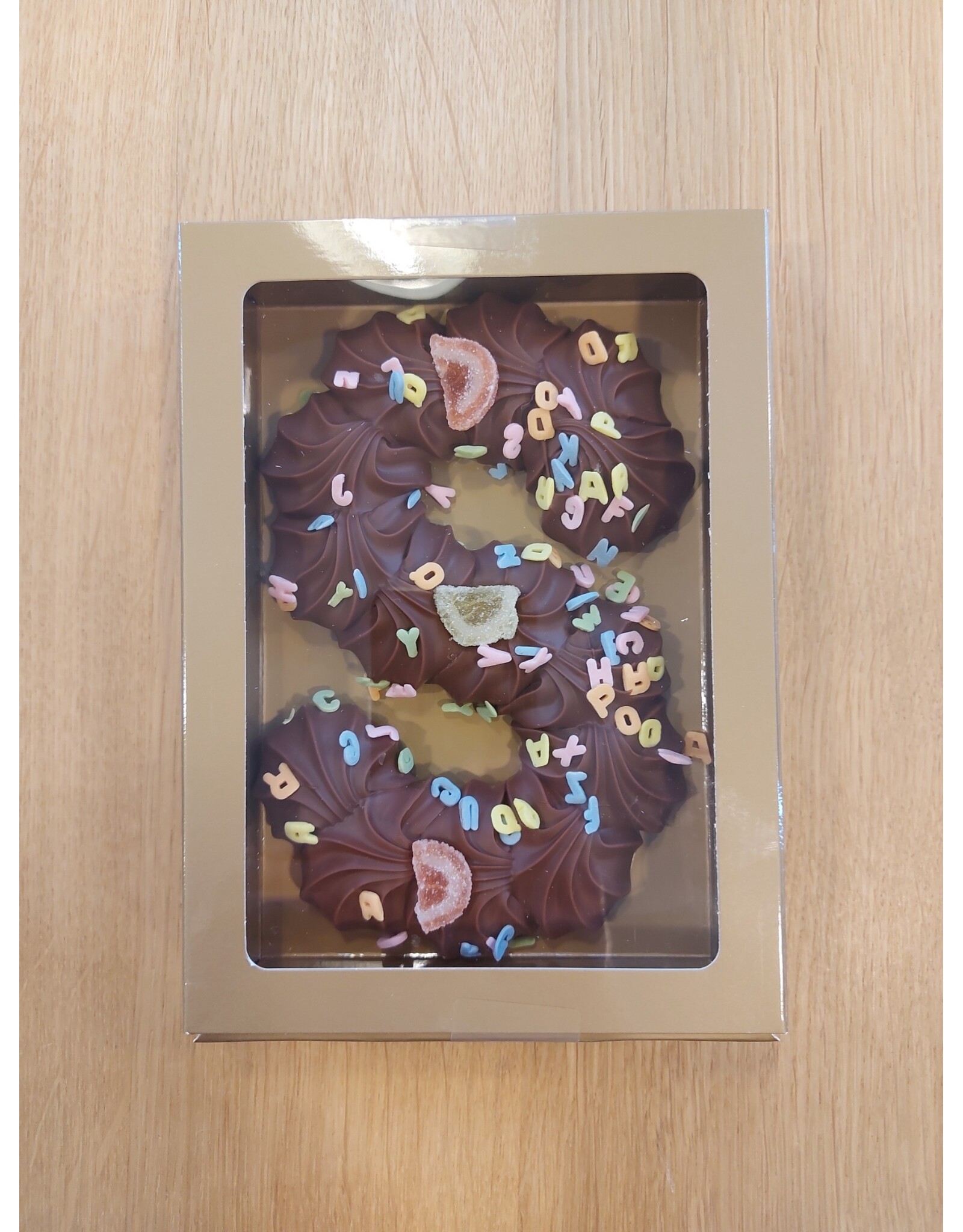 Chocolade letter S in doos- 18 cm  - 2 fantasies