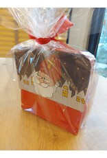 Valiesje van de sint met chocolade, nic nac, marsepein, ...