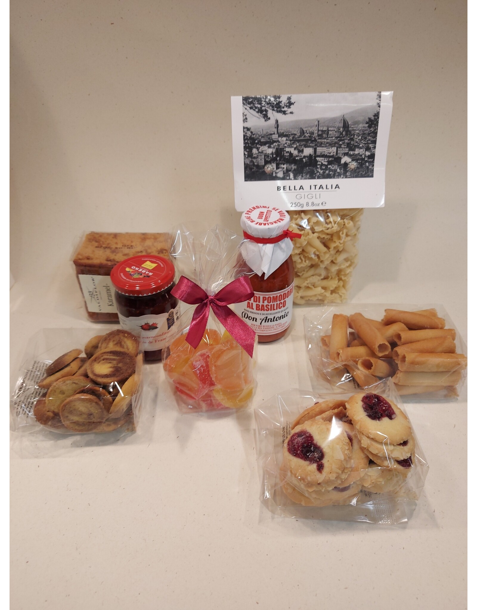 Huisje  20/20/30 cm - hartig en zoet