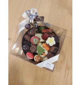 MILA Chocolade cup met pralines - groot