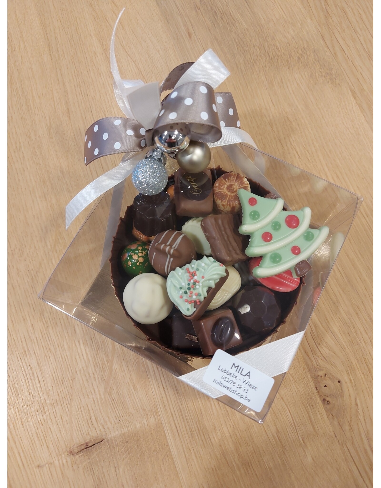 MILA Chocolade cup met klassieke pralines & zomerpralines - 450 gr