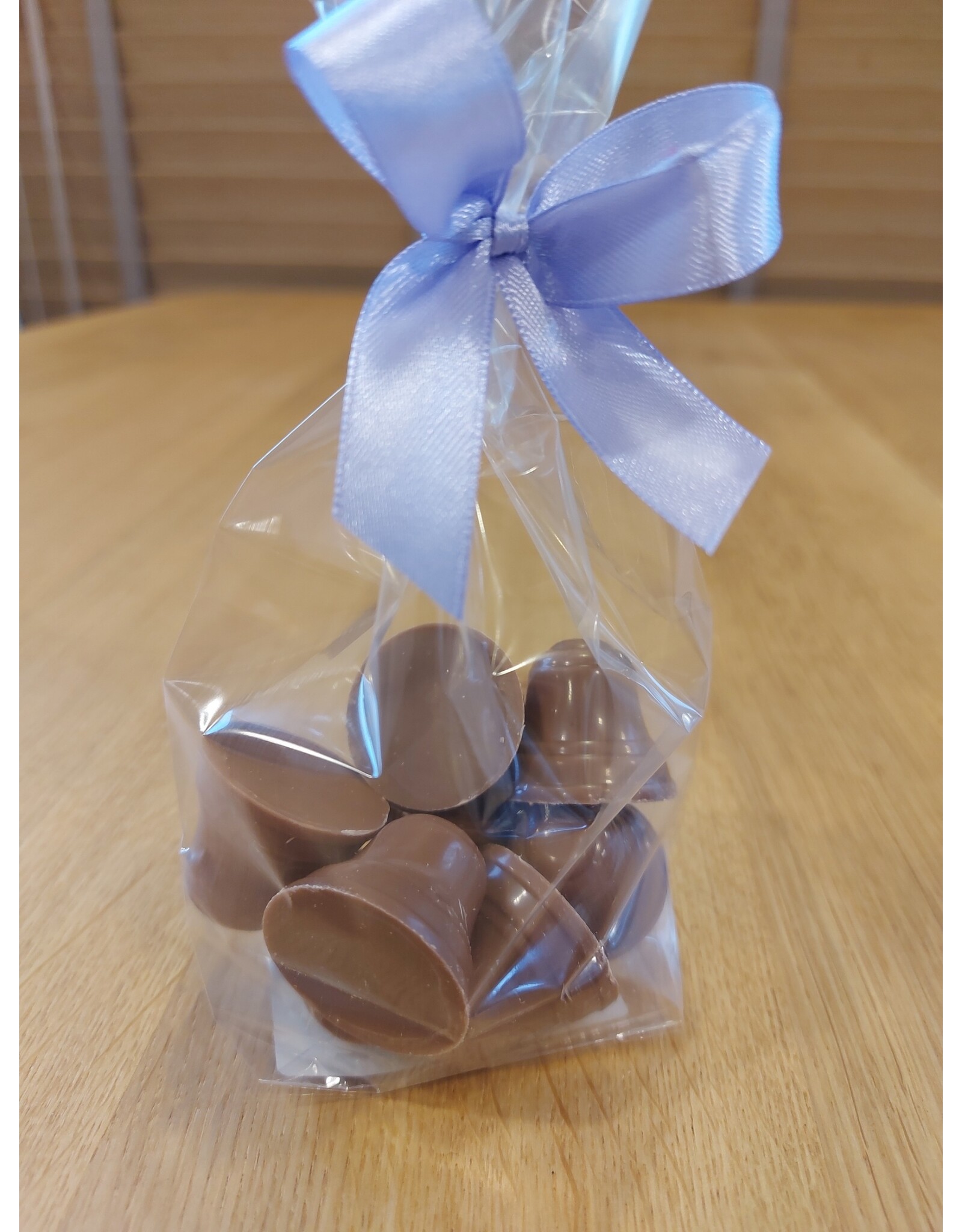 Paasklokjes met vulling - 8 stuks