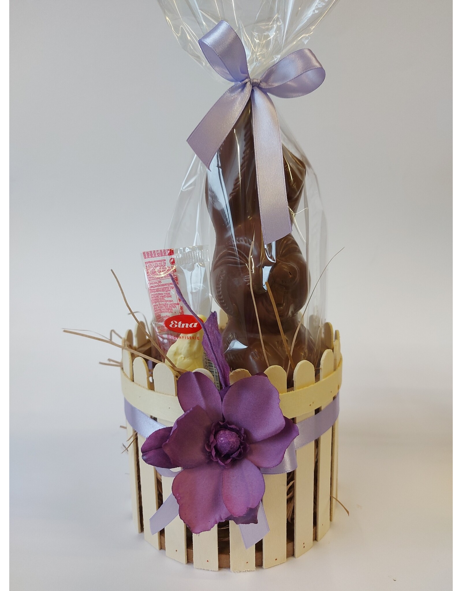 Paasgeschenk - lachhaas in de tuin !