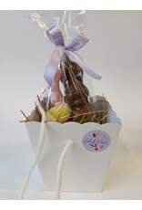 Paasgeschenk - draagmandje met haas en eitjes