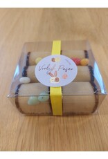 paasgeschenk - marsepein bokepootjes natuur met mini eitjes