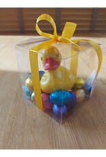 paasgeschenk - kermiseend en 170 gr eitjes assorti in een mica kubus