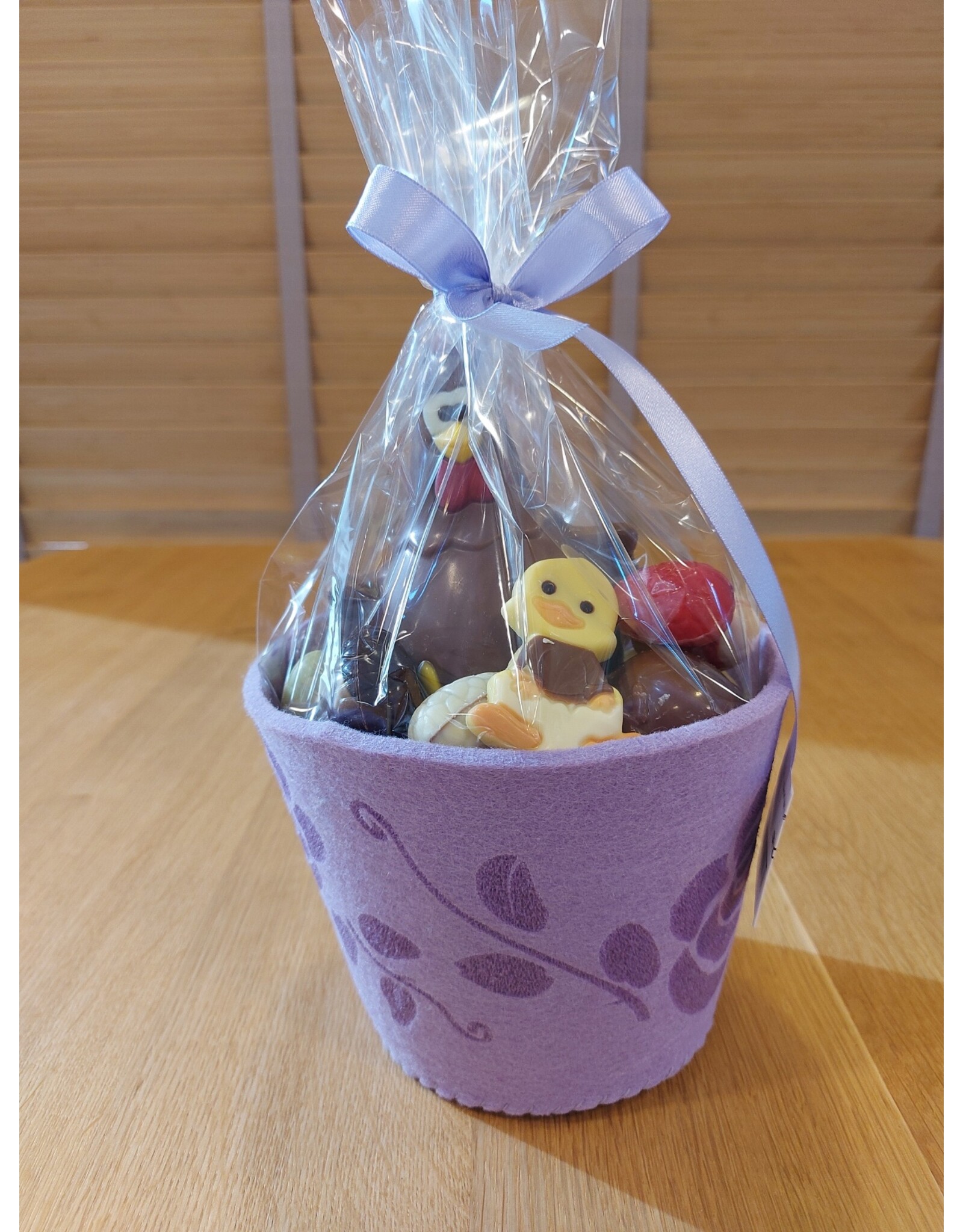 paasgeschenk - grote bloempot met paaslekkers !