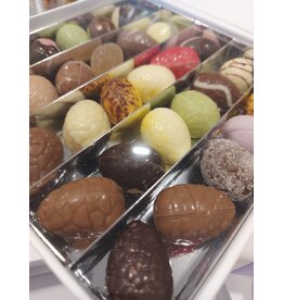 Luxe box paaseitjes  - 42 stuks