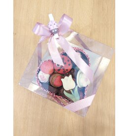 Chocolade cup gevuld met pralines  330 gr