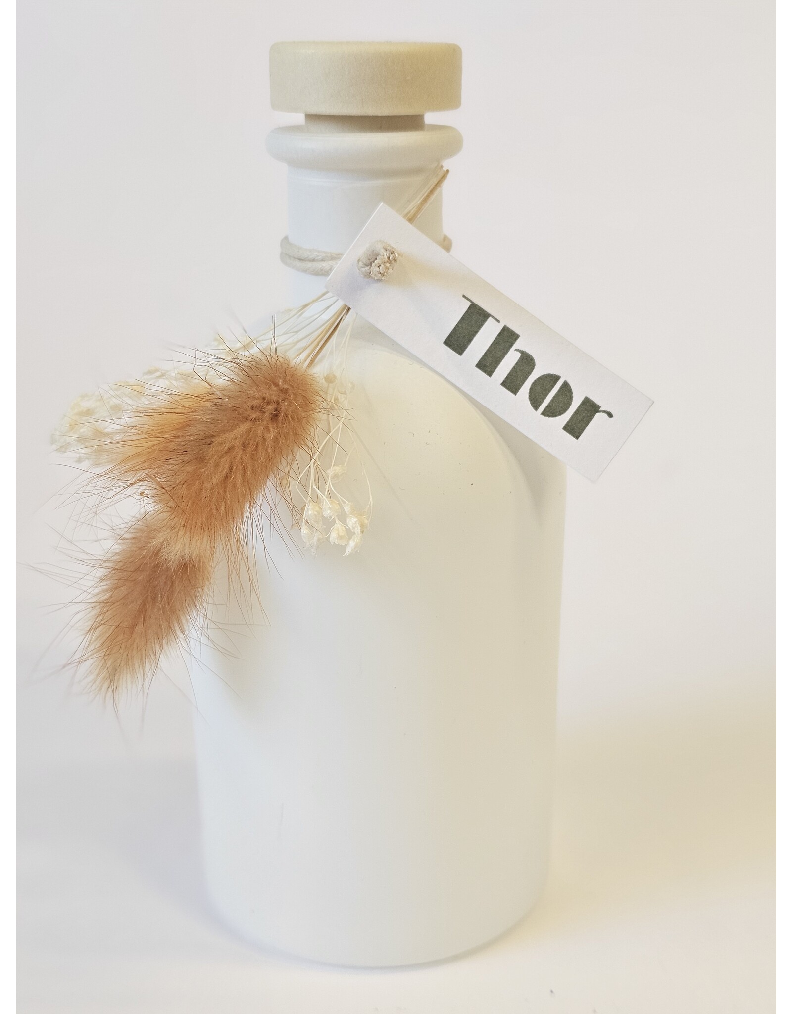 MILA Luxefles wit - 250 ml + dop natuur