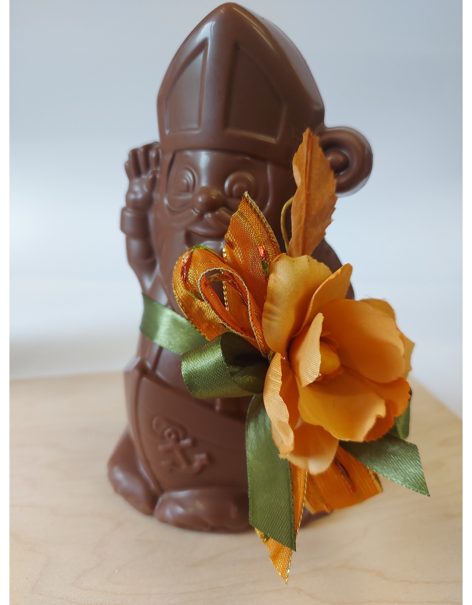 Wuivende sint in stoomboot - Callebaut chocolade  225 gr