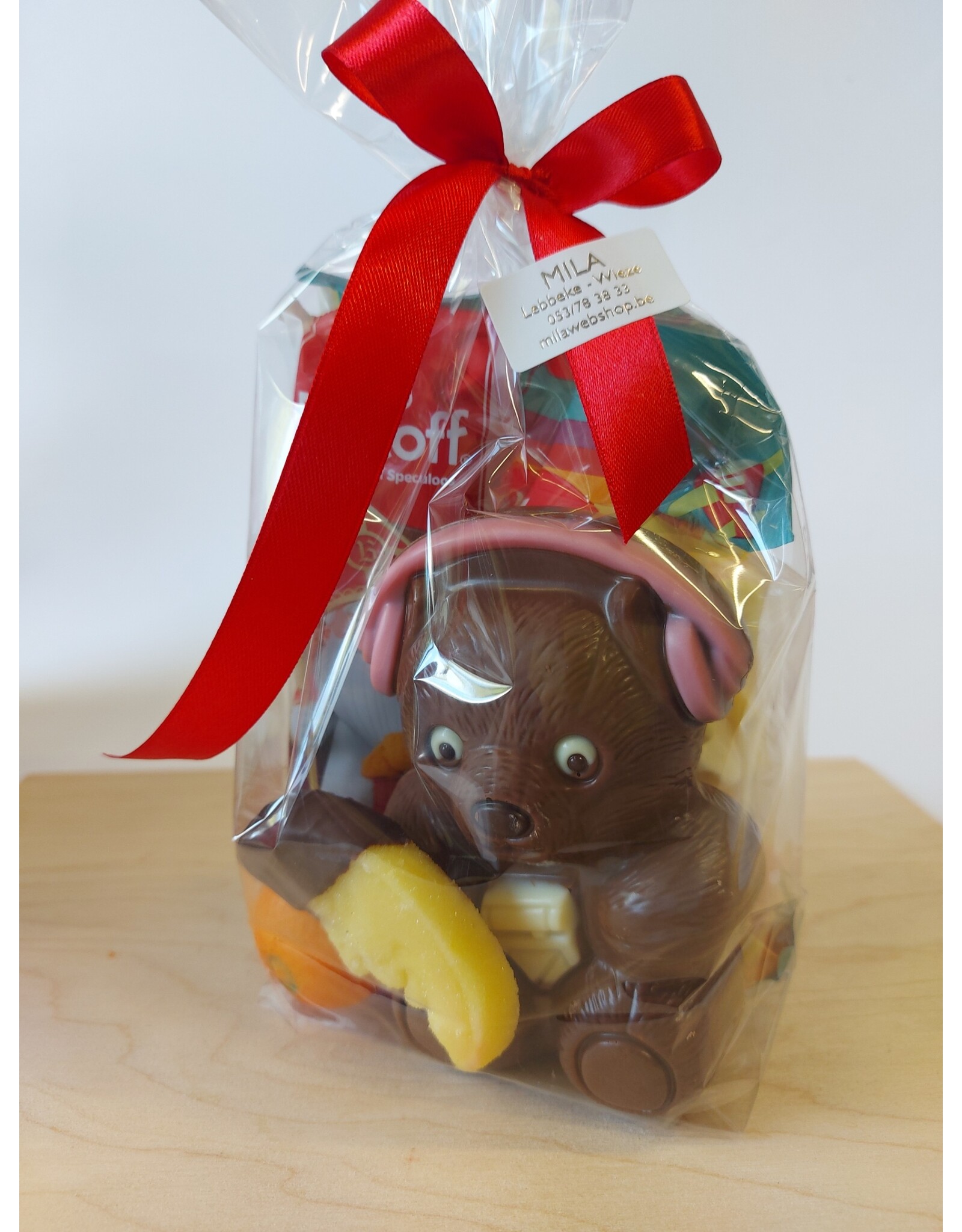 sint geschenk -  beer met koptelefoon, guimauve, speculoos, ...