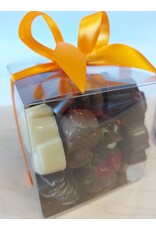 sint geschenk ; mica kubus 9/9/9 cm , zoo diertjes en piepfiguurtjes