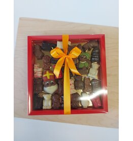 sint geschenk ; vierkantige rode doos met zoo en caraque