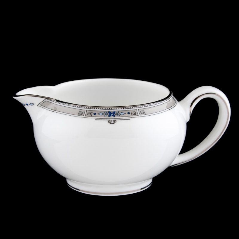 Wedgwood Amherst Melkkannetje laag