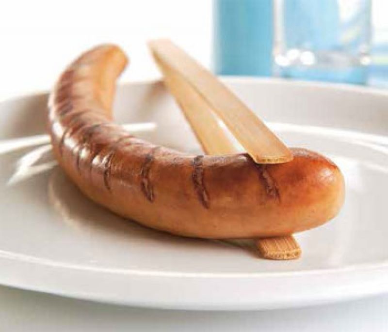 The bratwurst classic should not be missing at any barbecue party