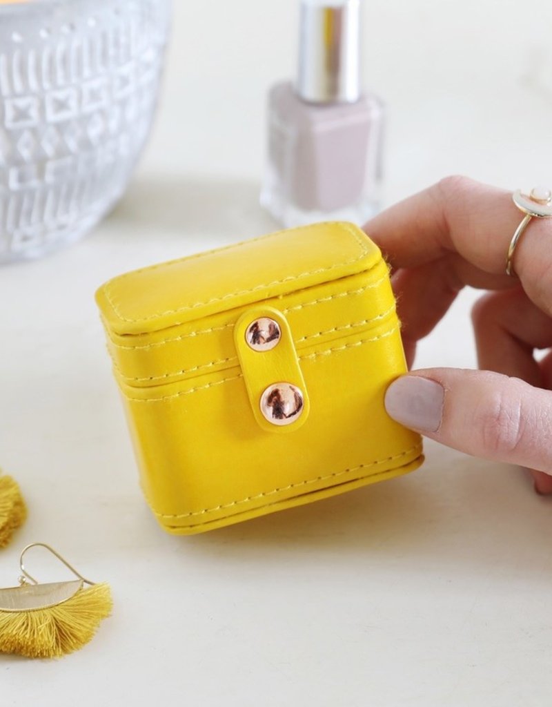 travel ring box