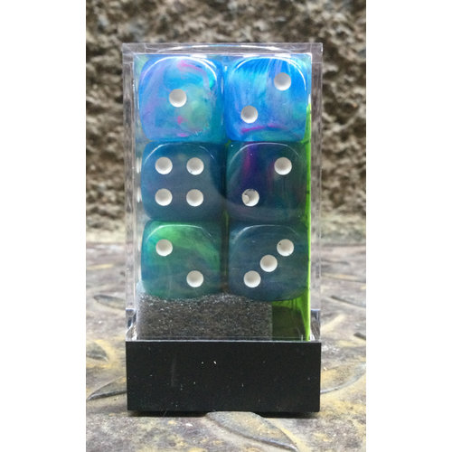 Chessex Festive 16mm d6 Waterlily™/white