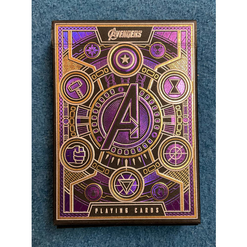 Theory 11 AVENGERS: Infinity Saga Playing Cards