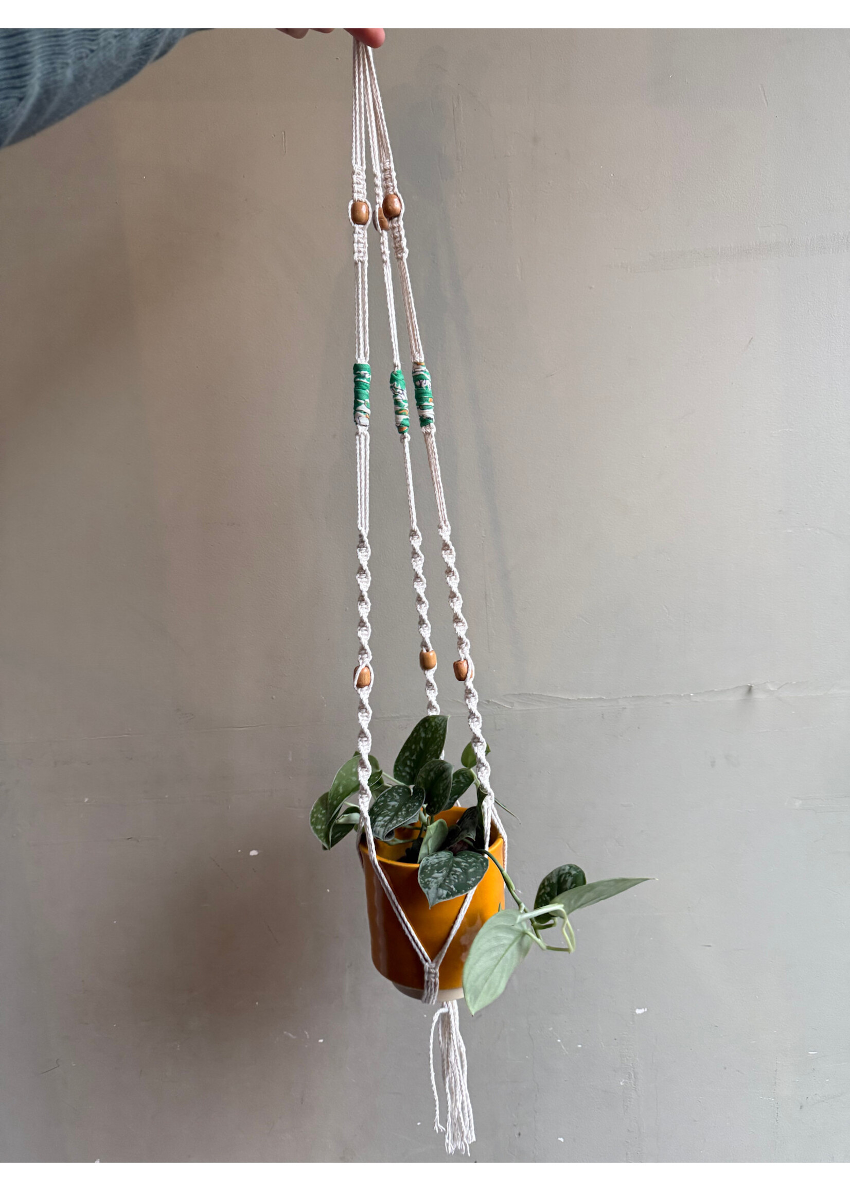 naamleaus Macramé planthanger - naamleaus - Recycled cotton 1