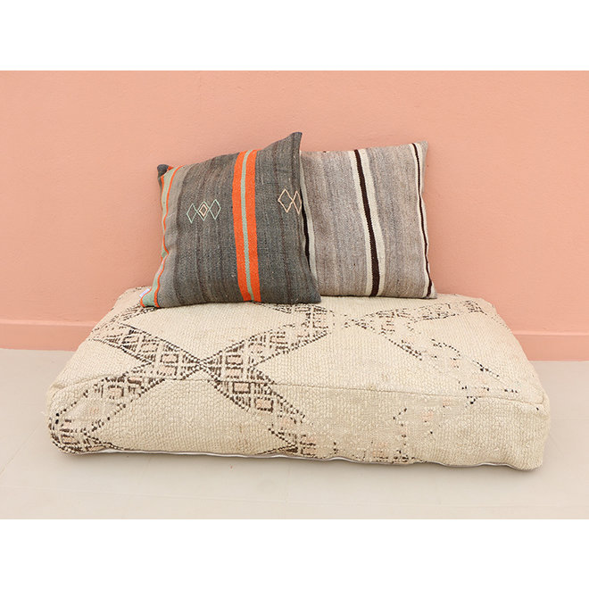 Moroccan Floor Cushion 54 120 x 60 cm