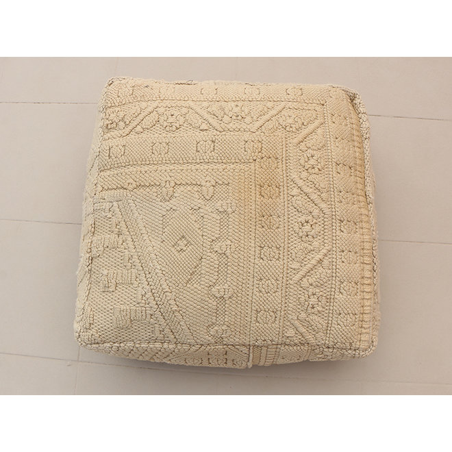 Moroccan pouf 'Silence'