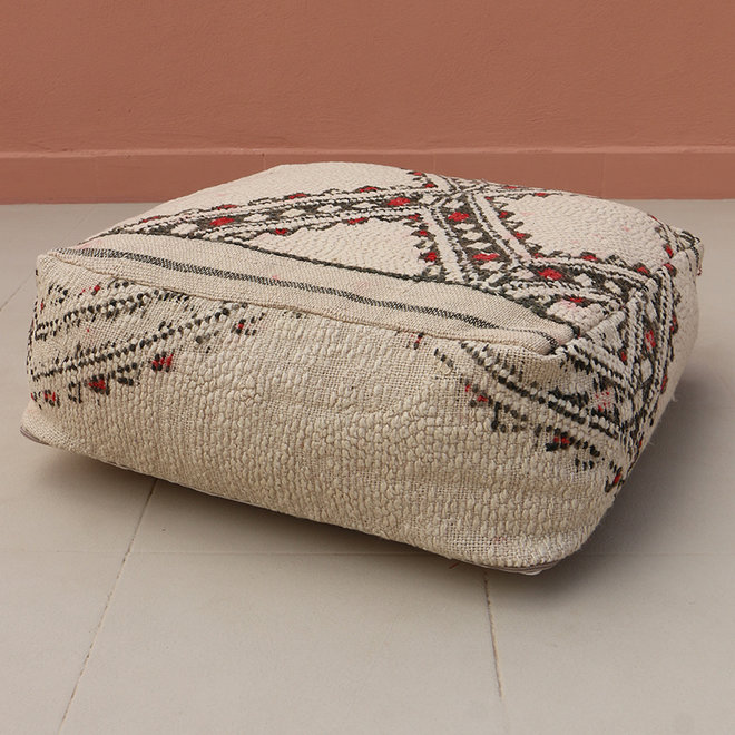 Moroccan pouf 'Valentine'