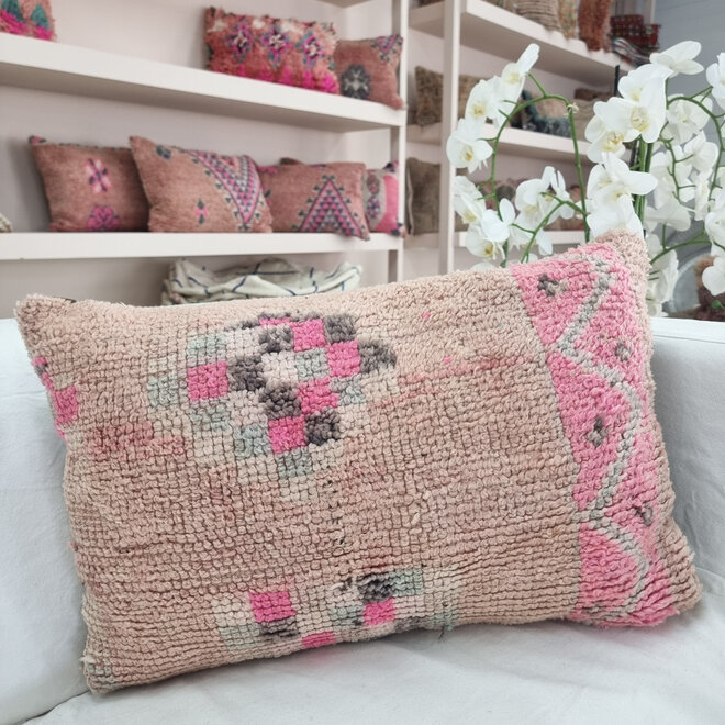 Moroccan pillow pastel pink