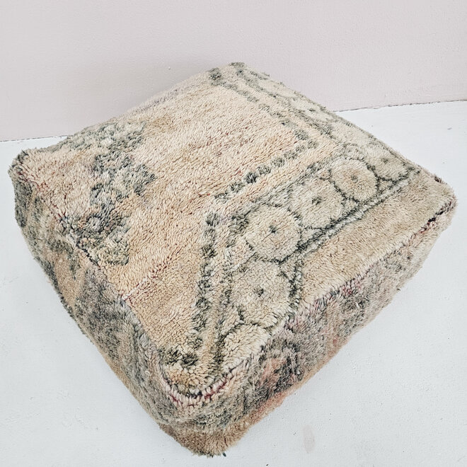 Moroccan pouf 24