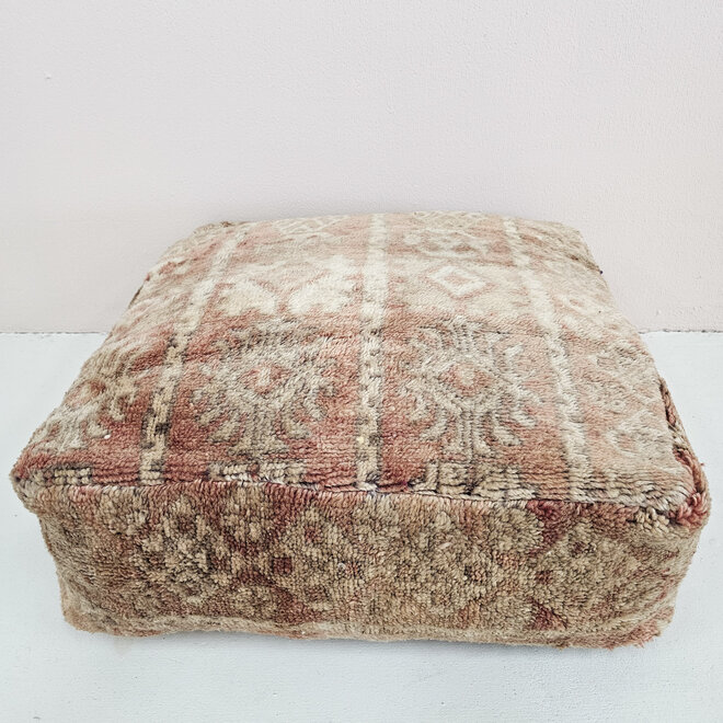 Moroccan floor cushion  'Sahara Dreams'