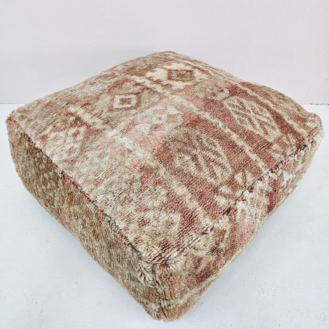 Moroccan floor cushion  'Sahara Dreams'