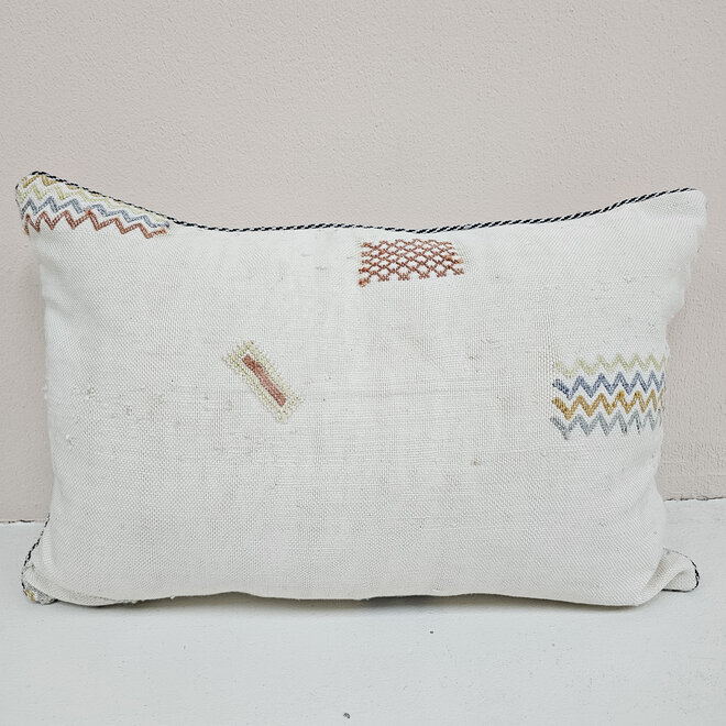 Moroccan Pillow sabra