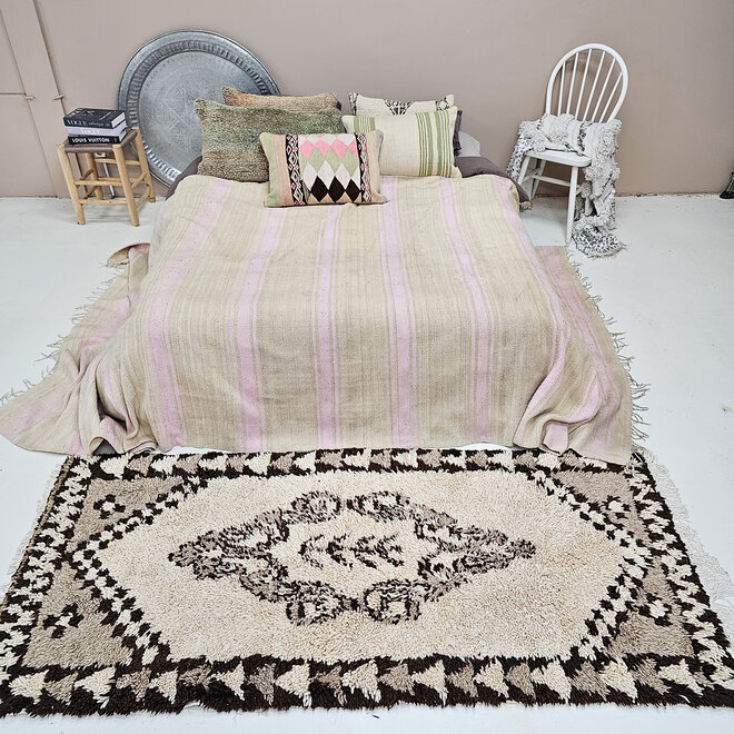 Vintage Moroccan Berber Blanket pink striped 396 x 156 cm El