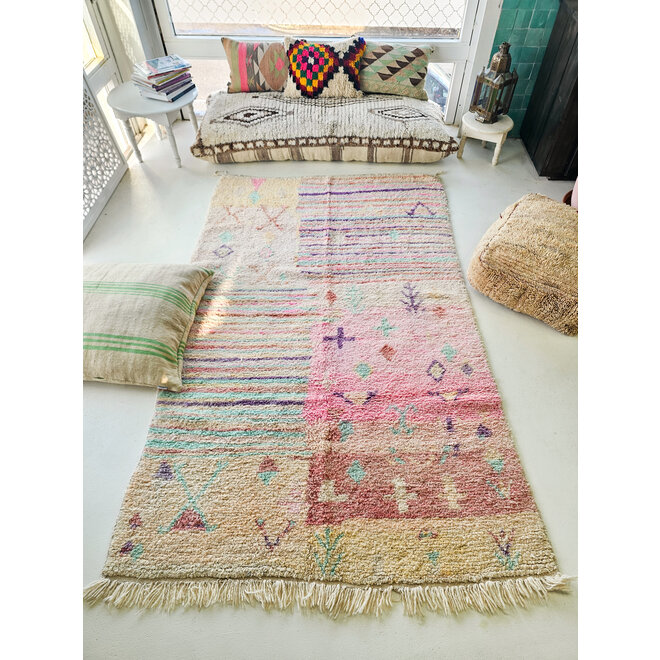 Berber rug azilal 'Play Garden' 250 x 150 cm