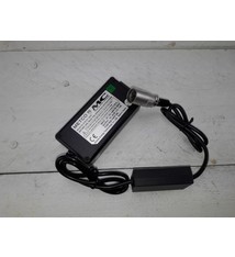 ELE276 Lader voor MC Multicycle QMS 29.4V 1.6A, 4 pins