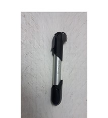 POM400; Pompje mini voor in zadeltas.