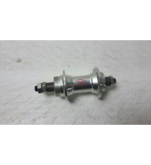 NA-A54; Achternaaf opschroef pignon met vaste lagers