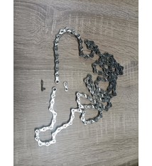 KET-E9-116+ML; KMC Ketting voor 9 speed (e bike geschikt) inkl missing link