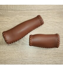 HAN313; HAndvat set 135mm L+ 95mm R Bruin Ergonomisch gevormd